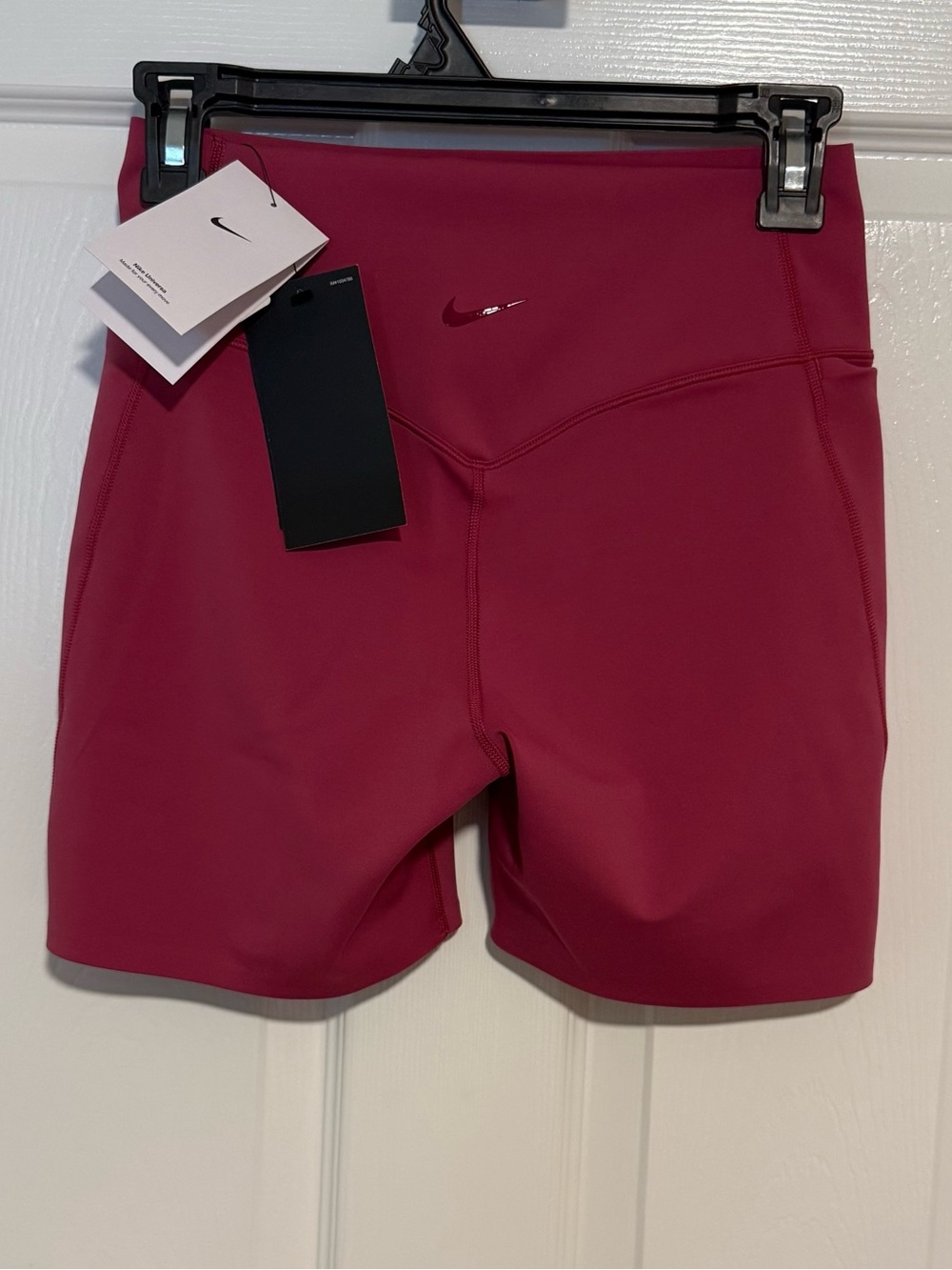 Nike Universa 5" High Rise Biker Shorts Size Small NWT - Picture 2 of 3